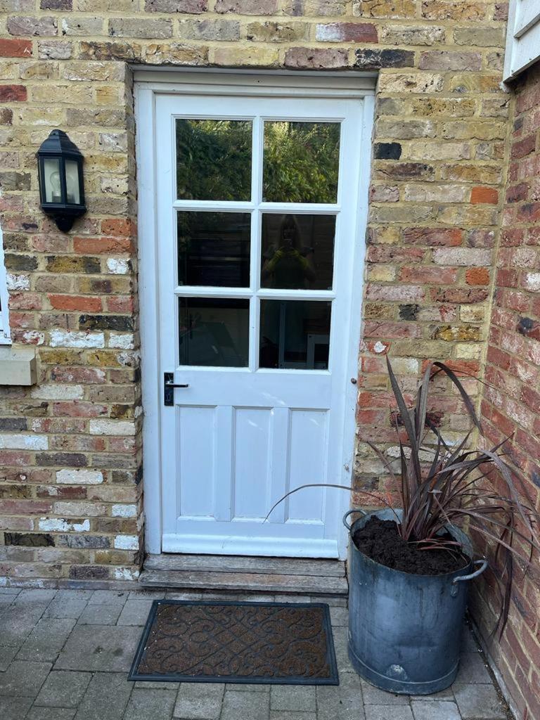 Central Townhouse Whitstable Exterior photo